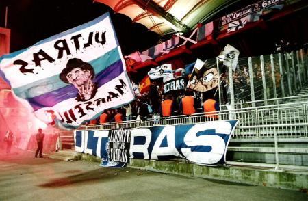 22-LYON-OM 02.jpg